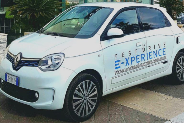 renault twingo electric vibes - concessionaria emilcar