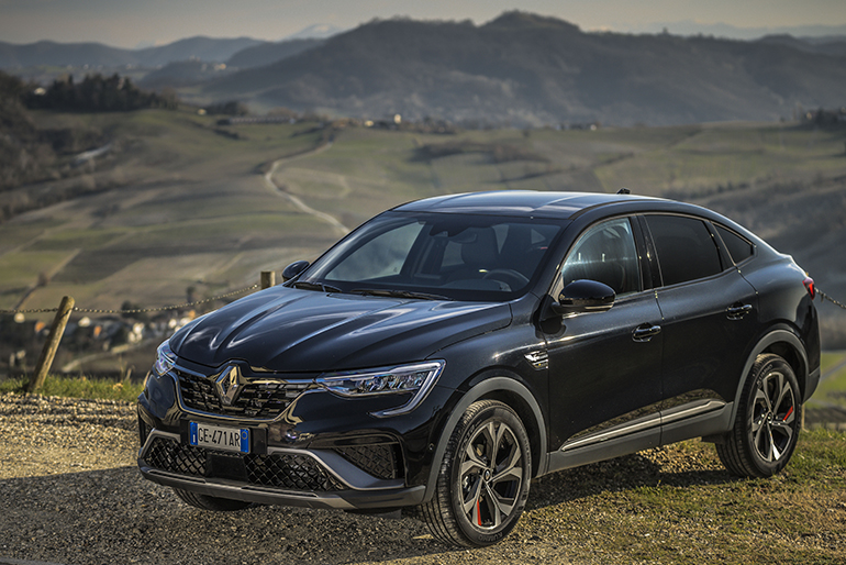 emilcar_Renault ARKANA paesaggio